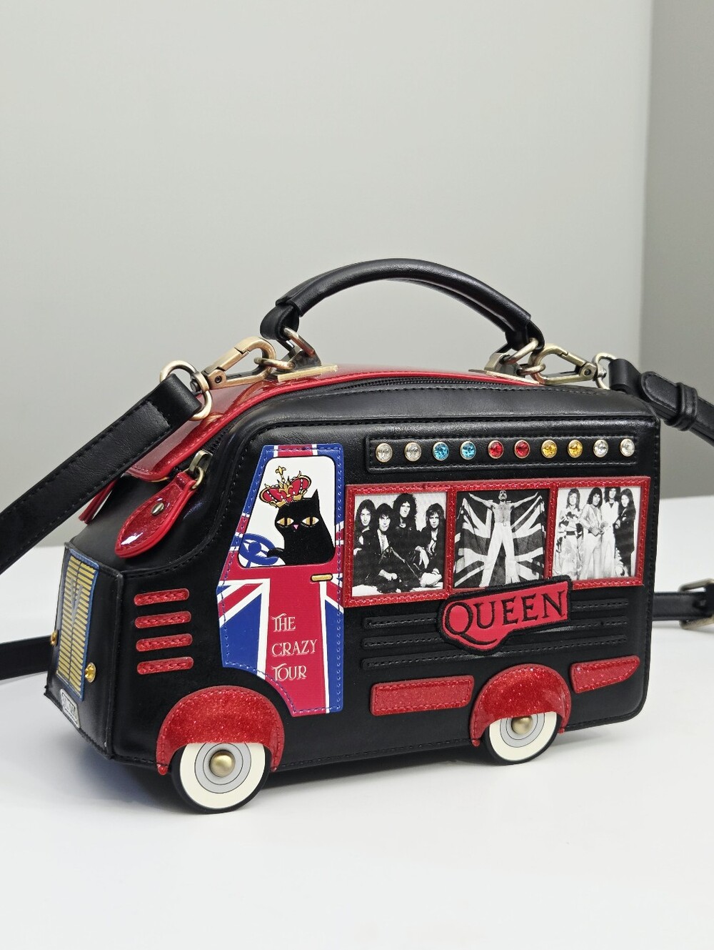 VENDULA LONDON X QUEEN TOUR BUS GRAB BAG - Picture 4 of 6